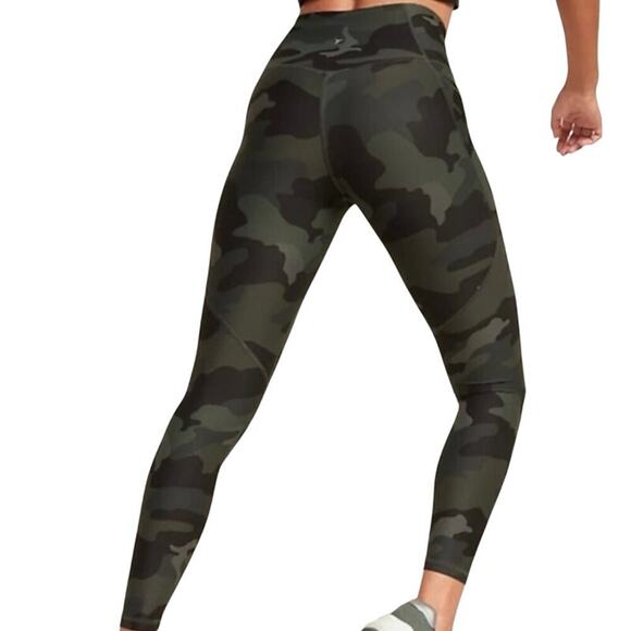 Old Navy Active legging Camo design Size S High-Rise PowerSoft Pocket Legging - Picture 2 of 9